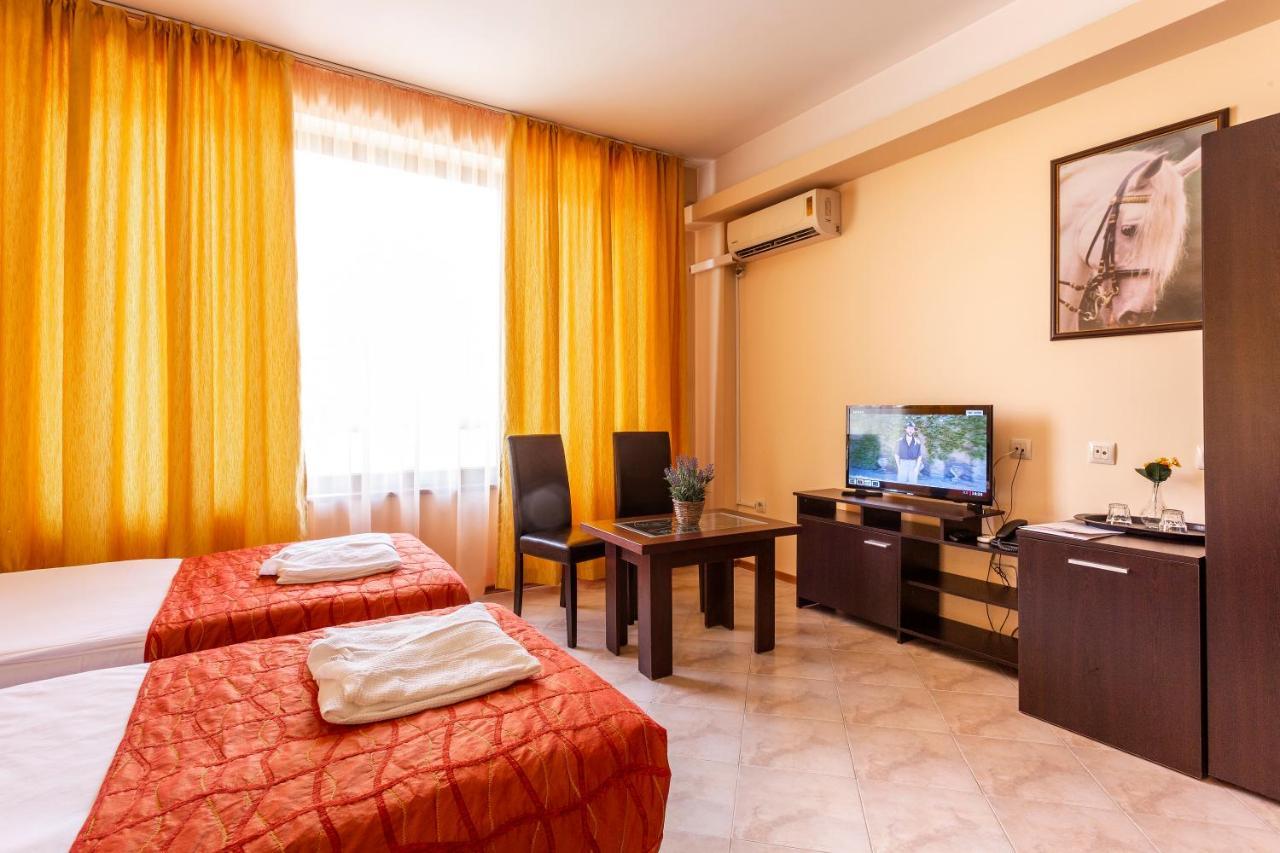 Spa Hotel Aspa Vila Banya  Ngoại thất bức ảnh